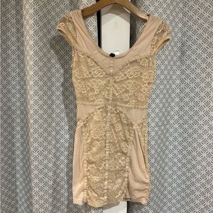H&M Cream Lace Detail Dress